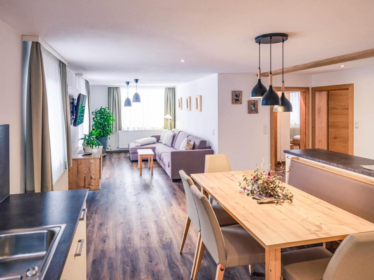 Haus Kristall Tannheim Esterno foto