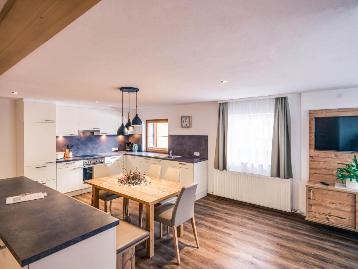 Haus Kristall Tannheim Esterno foto