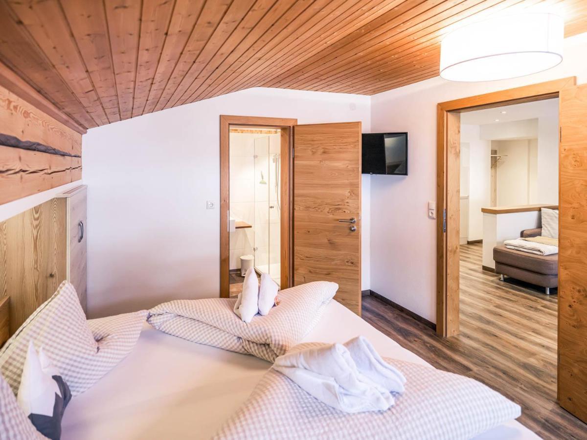 Haus Kristall Tannheim Esterno foto