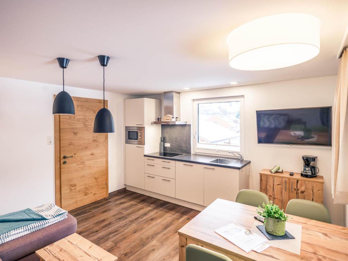 Haus Kristall Tannheim Esterno foto